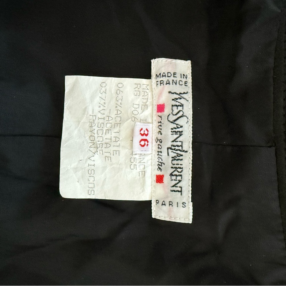 Yves Saint Laurent Black Garment with Branded Tag - Picture 4 of 7